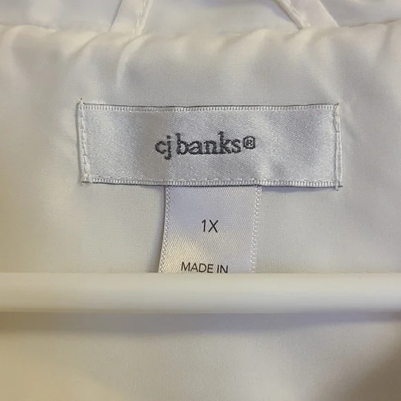 Ladies Shell - Picture 2 of 3